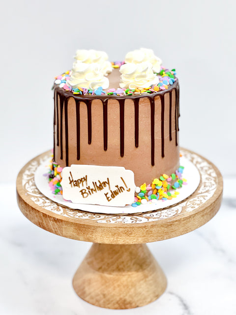 Chocolate Vanilla Kiss Cake