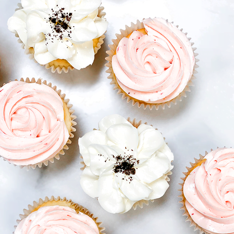 Pretty Floral Dozen