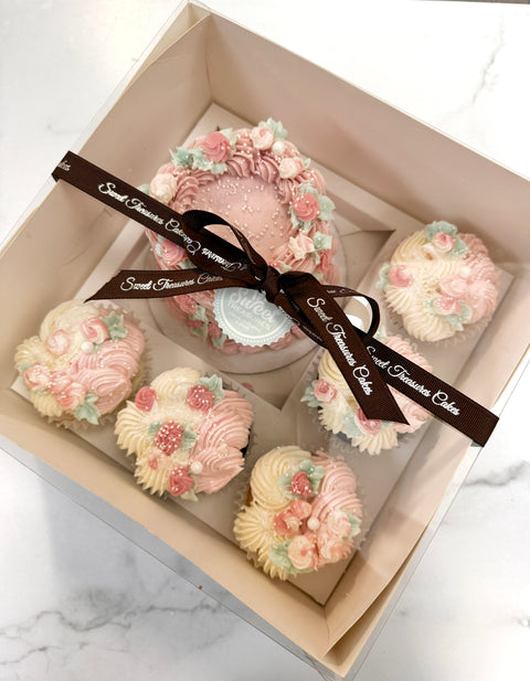 Cake and Cupcakes Bento Box Gift Set